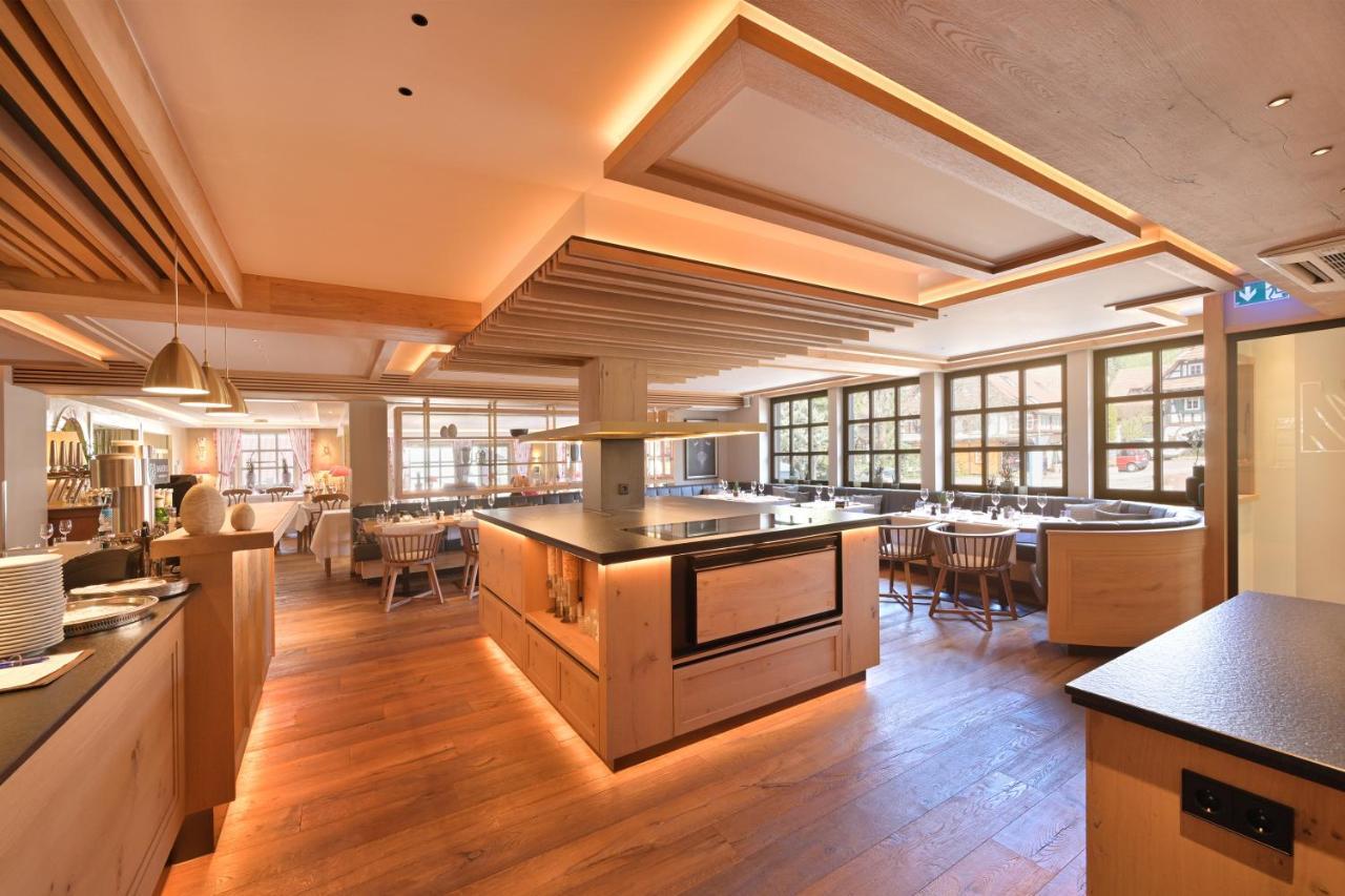 Hotel Restaurant Der Engel, Sasbachwalden Luaran gambar